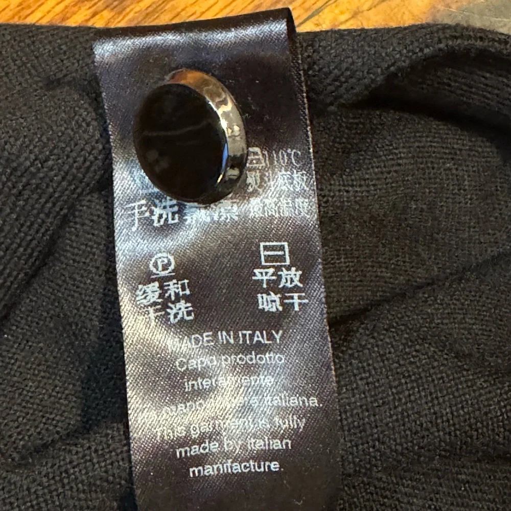 D. EXTERIOR Women's‎ Black Extra Fine Wool Cardigan Elegant Pleated Back Panel S - Picture 7 of 13